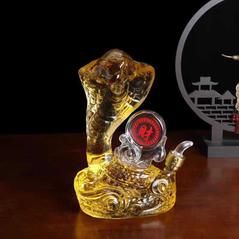 Cobra-vormige whiskykaraf, han - Bottle Stopper Set recensie en prijs