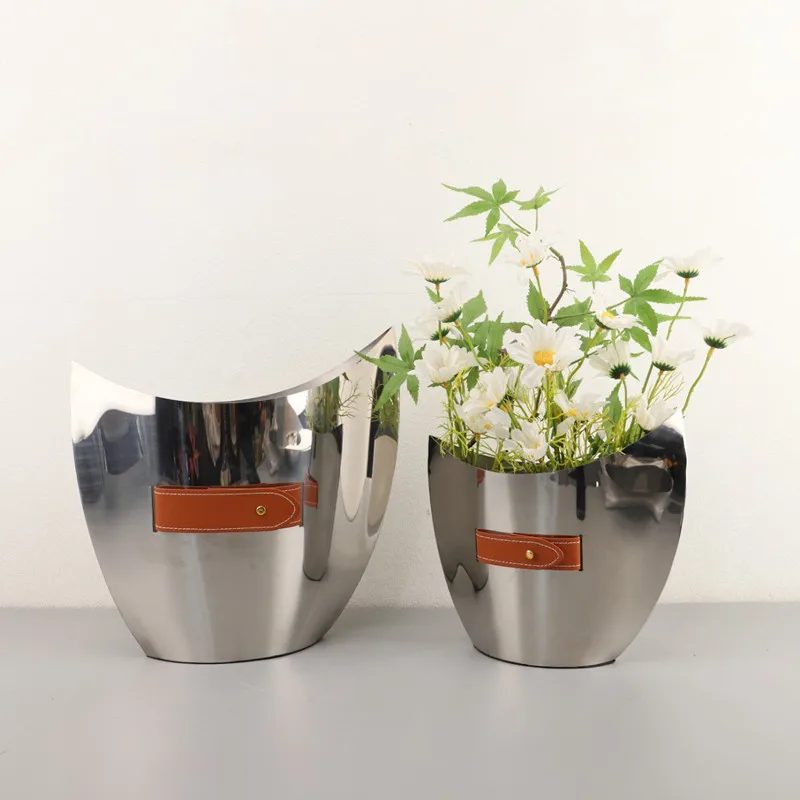 Gebogen roestvrijstalen vaas,  - Ice Bucket Silver recensie en prijs